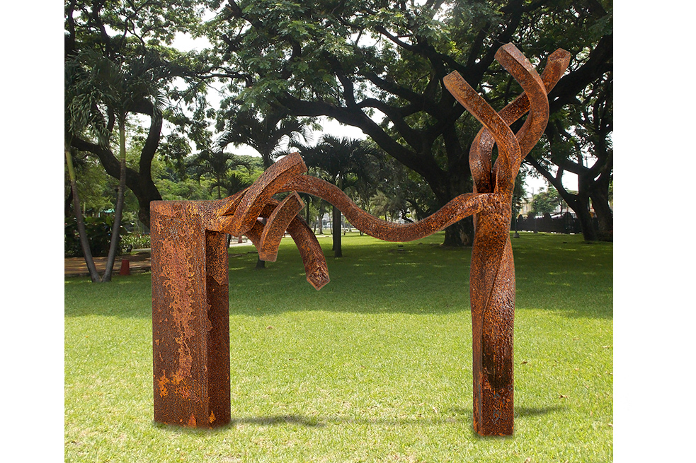 HUGO CHALÉ - Escultura Sombras entrelazadas - Técnica: hierro corten