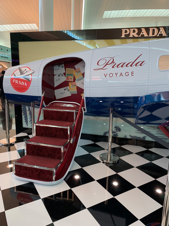 HUGO CHALÉ - Artista y escultor conceptual - ***